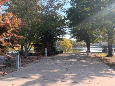 /international/us/1229-county-road-663-lot-242-oak-grove-ar-110095495684/