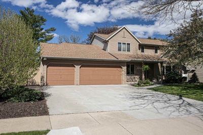 /international/us/3401-n-rankin-street-appleton-wi-110107987181/