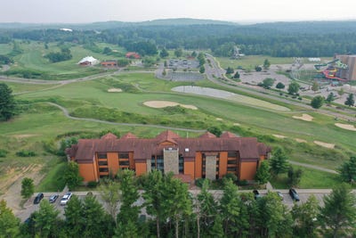 /international/us/2504-river-rd-wisconsin-dells-wi-110101399587/