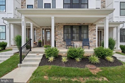 /international/us/303-w-squire-drive-newtown-square-pa-110100977570/