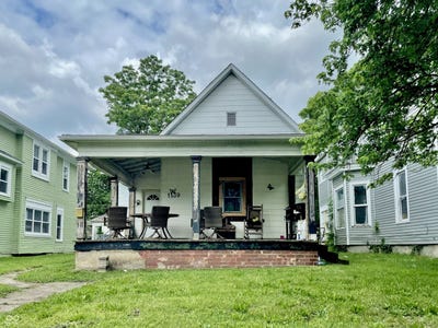 /international/us/1139-s-7th-street-terre-haute-in-110100218692/