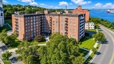 /international/us/350-richmond-terrace-staten-island-ny-110109069152/