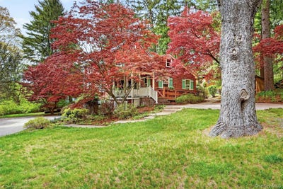 /international/us/9-sloehidden-road-briarcliff-manor-ny-110107744920/