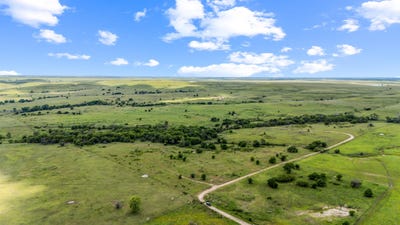 /international/us/0-se-cattle-pen-rd-rosalia-ks-110097494629/