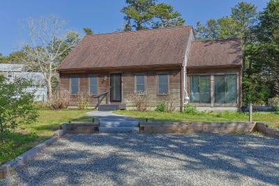 /international/us/3034-baker-avenue-wellfleet-ma-110108173140/