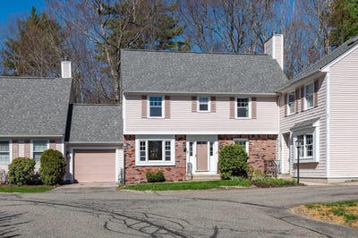 /international/us/26-pheasant-run-lane-stratham-nh-110108553085/
