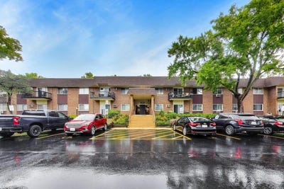 /international/us/3425-83rd-street-woodridge-il-110120514172/