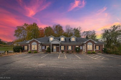/international/us/8050-corporate-circle-north-royalton-oh-110092847114/
