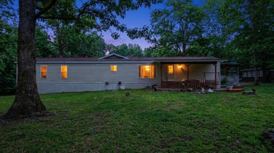 /international/us/9149-county-road-9640-koshkonong-mo-110106530477/