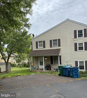 /international/us/505-hickory-lane-sellersville-pa-110108228327/