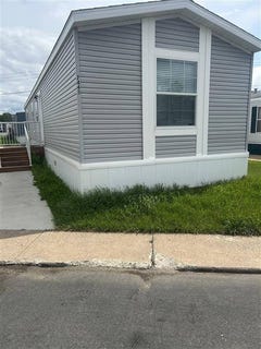 /international/us/7400-taylor-street-ne-fridley-mn-110106172374/