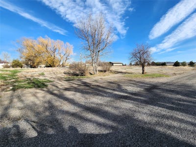 /international/us/613-4th-avenue-sw-choteau-mt-110098934470/