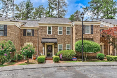 /international/us/421-folkstone-court-augusta-ga-110108398122/