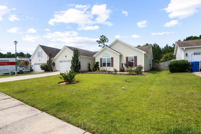 /international/us/205-belvedere-drive-holly-ridge-nc-110100722663/?lang=en