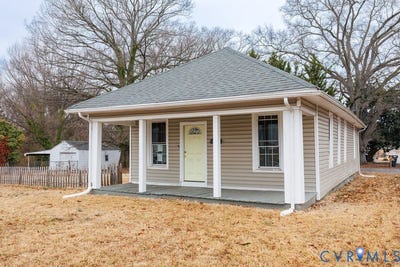 /international/us/1201-w-broadway-hopewell-va-110105958185/