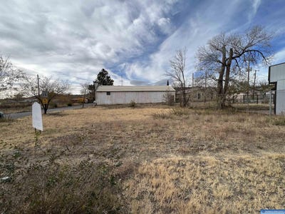 /international/us/central-avenue-bayard-nm-110088316628/