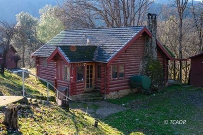 /international/us/51-75-hart-st-weaverville-ca-110104930582/