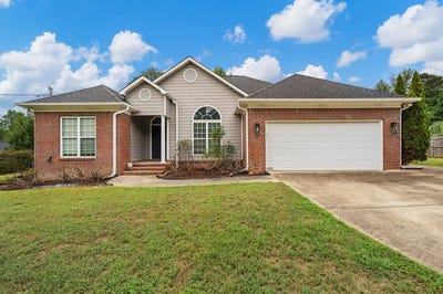 /international/us/1449-cummings-road-smiths-station-al-110110333140/