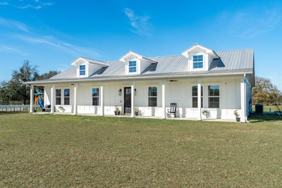 /international/us/2115-hinote-road-defuniak-springs-fl-110099263005/?lang=en