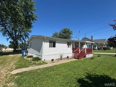/international/us/206-washington-street-shelbyville-mo-110108822893/