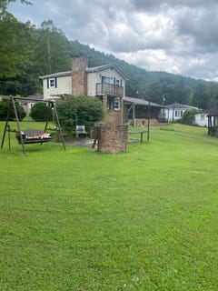 /international/us/60-woodward-avenue-pineville-wv-110102623317/