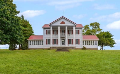 /international/us/2550-e-county-road-1375-newman-il-110102789651/