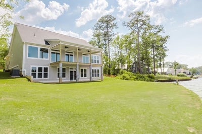 /international/us/261-headwater-drive-greenwood-sc-110098846197/