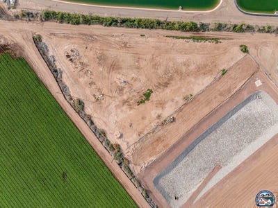 /international/us/hoghes-rd-holtville-ca-110106178281/