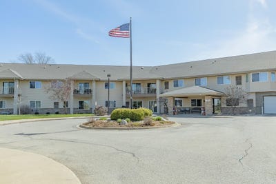 /international/us/1900-4th-avenue-spencer-ia-110107457199/