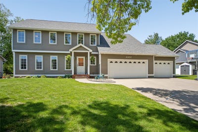 /international/us/6300-n-winwood-drive-johnston-ia-110108172489/