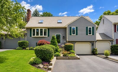 /international/us/229-comfort-st-bridgewater-ma-110107802624/