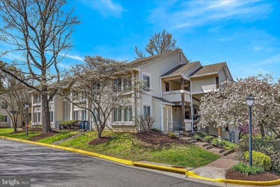 /international/us/10340-luria-commons-court-burke-va-110107163747/