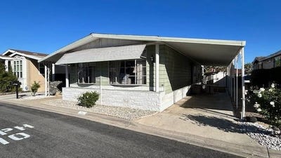 /international/us/18601-newland-huntington-beach-ca-110104124189/