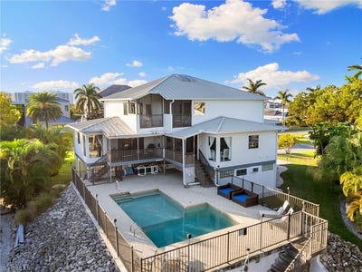 /international/us/821-palm-st-marco-island-fl-110104273043/