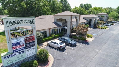 /international/us/201-s-19th-street-rogers-ar-110108393411/