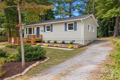 /international/us/49-harris-avenue-asheville-nc-110120449458/