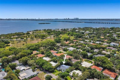 /international/us/630-ne-52nd-ter-miami-fl-110107501772/