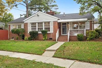 /international/us/1440-huntington-crescent-norfolk-va-110120017791/
