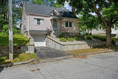 /international/us/27-lavallee-ter-worcester-ma-110108984605/