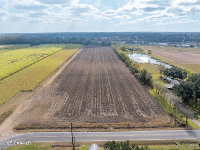 /international/us/tbd-ches-courville-road-breaux-bridge-la-110103756408/