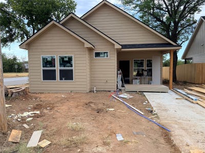 /international/us/201-w-cherry-street-nocona-tx-110119507076/