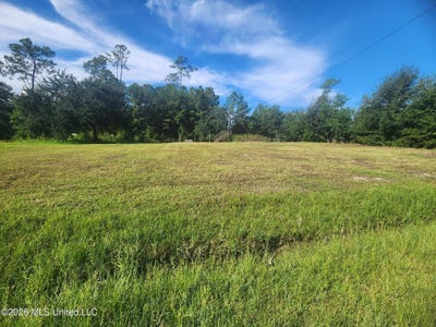 /international/us/1st-avenue-lot-6-7-bay-saint-louis-tx-110120004250/