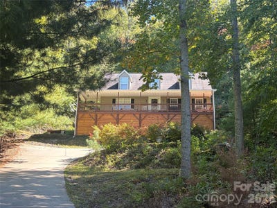 /international/us/190-harrison-hill-road-swannanoa-nc-110120532102/