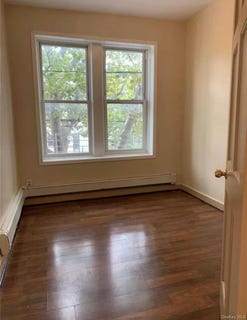 /international/us/1132-blake-avenue-brooklyn-ny-110108548803/