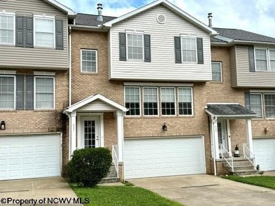 /international/us/931-ashton-place-morgantown-wv-110109005481/