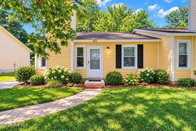 /international/us/233-easy-street-jacksonville-nc-110120517176/