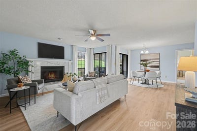 /international/us/5866-harris-grove-lane-charlotte-nc-110106253900/