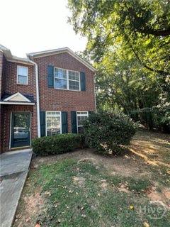/international/us/637-huntington-road-athens-ga-110105878321/