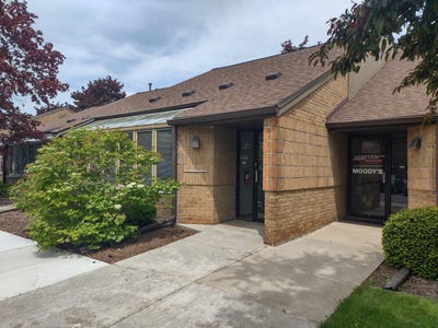 /international/us/2360-e-stadium-boulevard-ann-arbor-mi-110104950321/