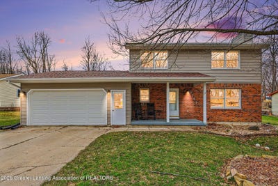 /international/us/1761-schoolcraft-street-holt-mi-110107987102/